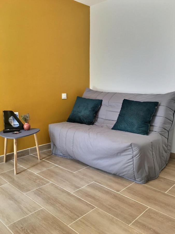 Bleu Lavande - Coquet Appartement Ambiance Village Istres Exterior photo